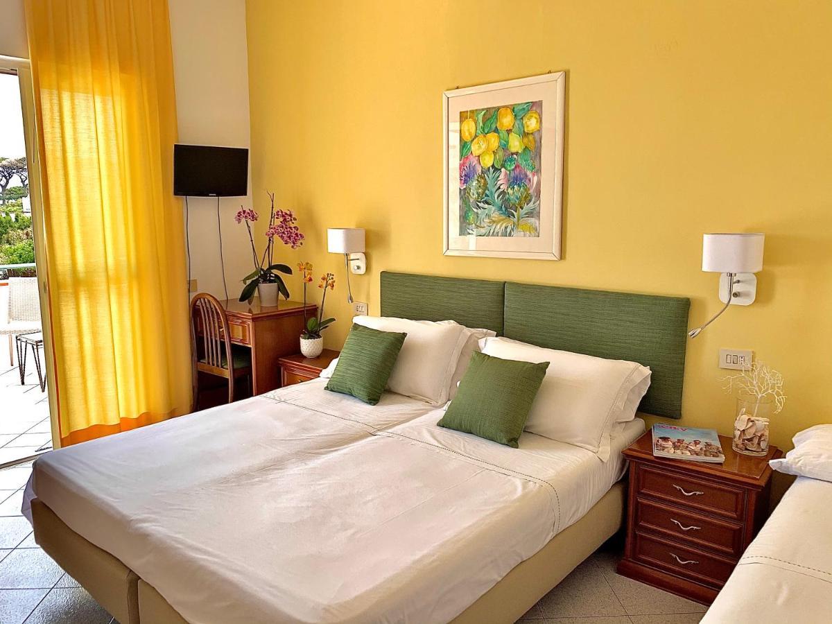 Resort Villa Flavio Casamicciola Terme ภายนอก รูปภาพ