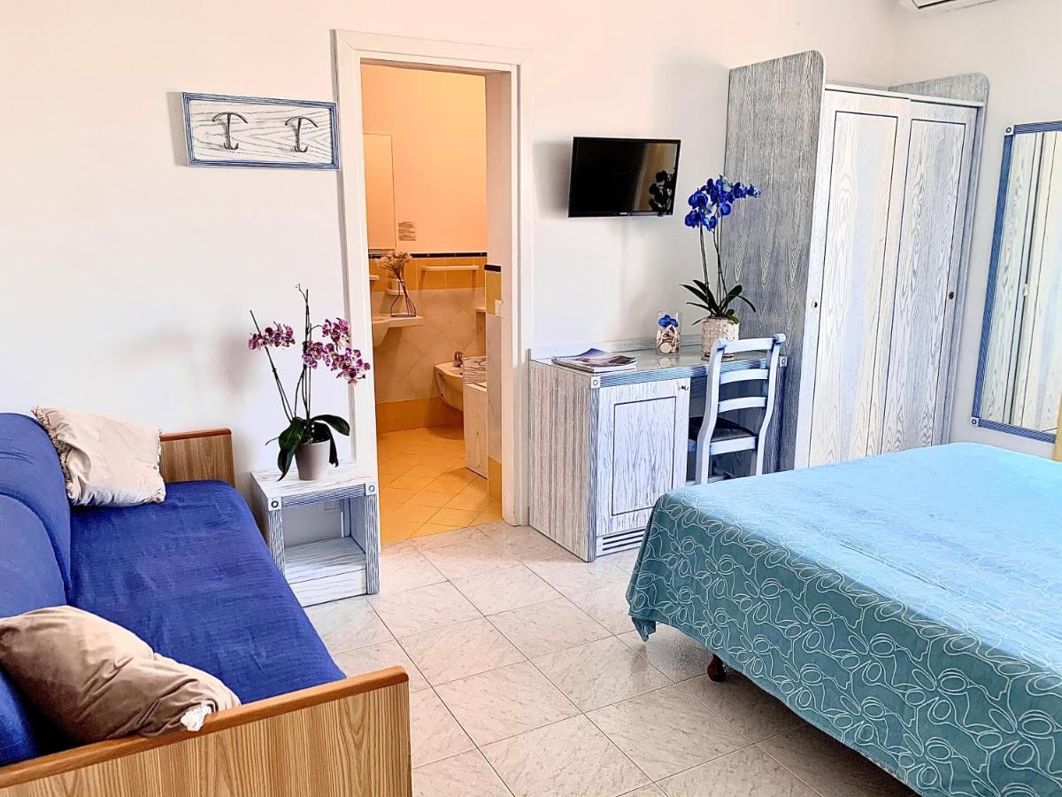 Resort Villa Flavio Casamicciola Terme ภายนอก รูปภาพ